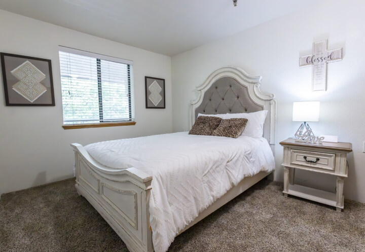 Clean and Cozy One-Bedroom Senior Living Apartment